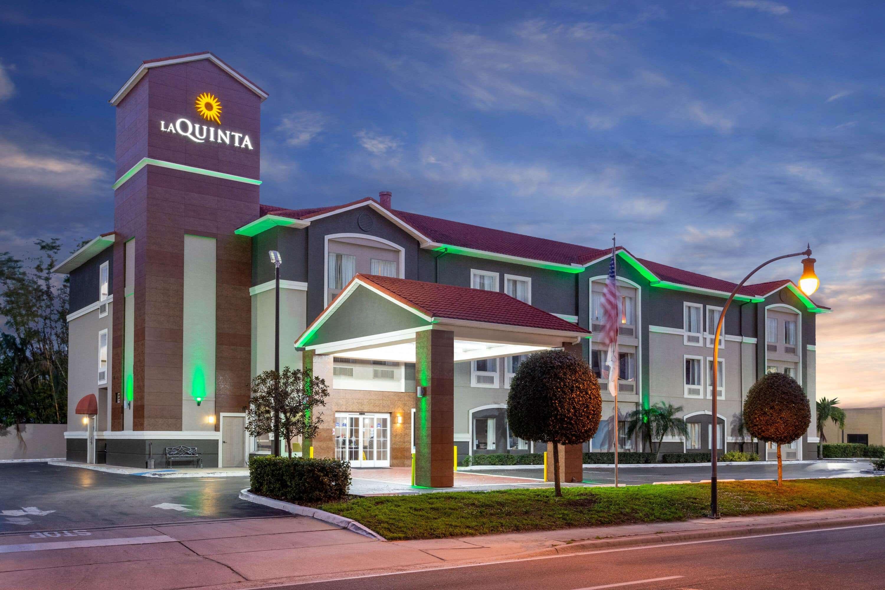La Quinta By Wyndham Tampa Bay Area-Tampa South Ξενοδοχείο Εξωτερικό φωτογραφία