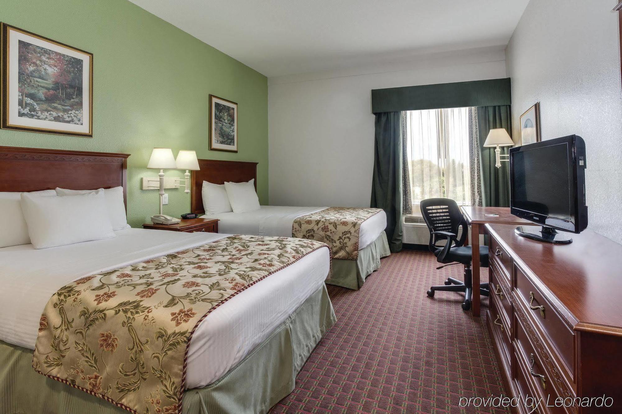 La Quinta By Wyndham Tampa Bay Area-Tampa South Ξενοδοχείο Εξωτερικό φωτογραφία